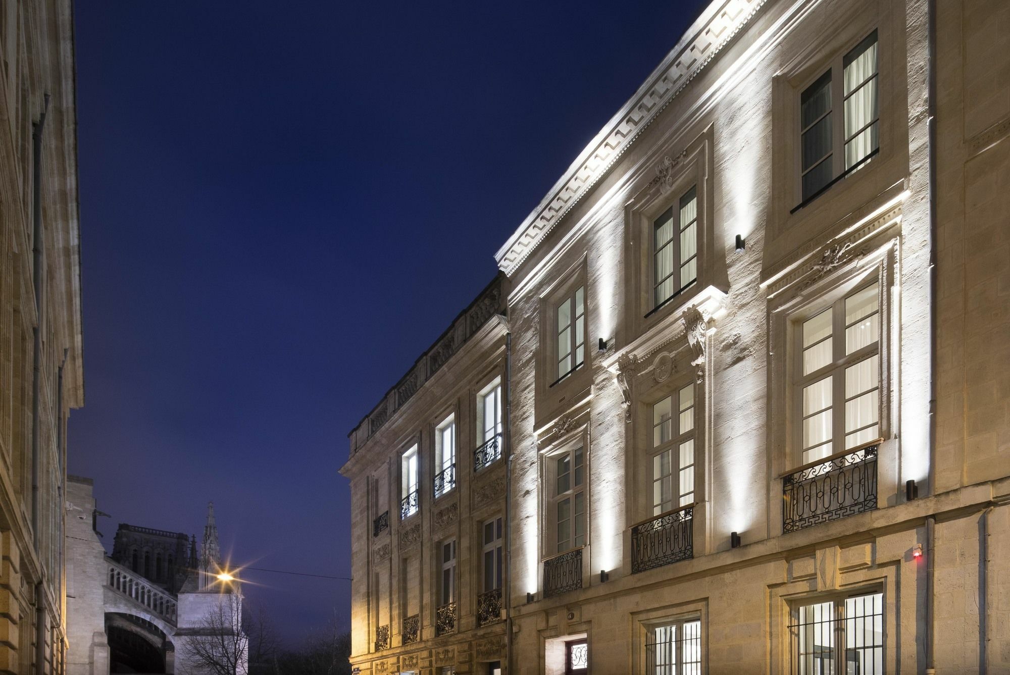 Hotel Cardinal Bordeaux Centre Exterior photo